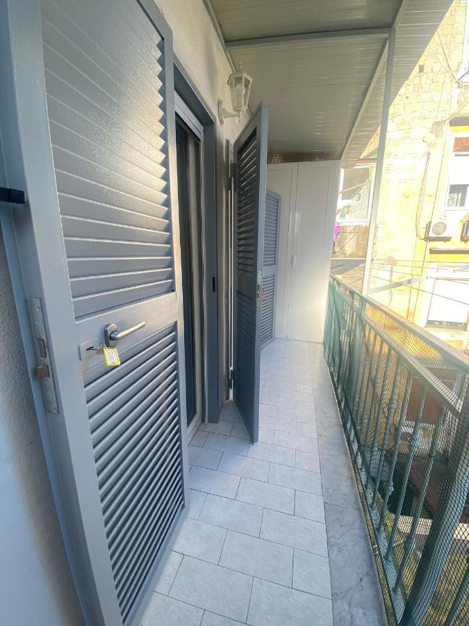Ferienwohnung A Cas E Carminiello Neapel Exterior foto
